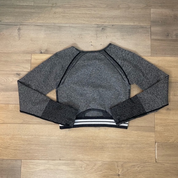 Top Bundle - Picture 3 of 5